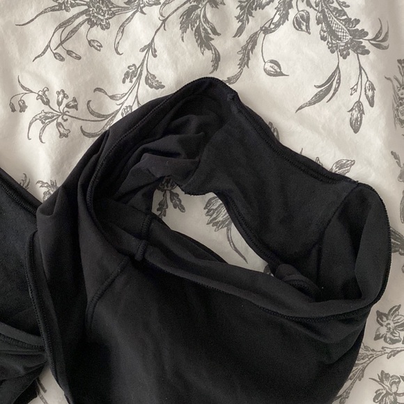 Skims 2 underwear in black size small - Picture 9 of 10